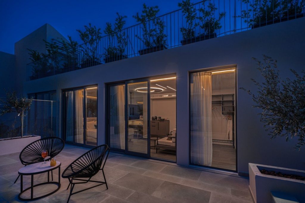 HELLENIC VIBES SUITE outdoor Smart Hotel in Athens