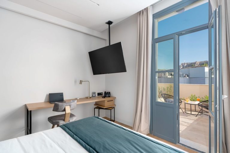 Executive acropolis view suite Smart Hotel in Athens