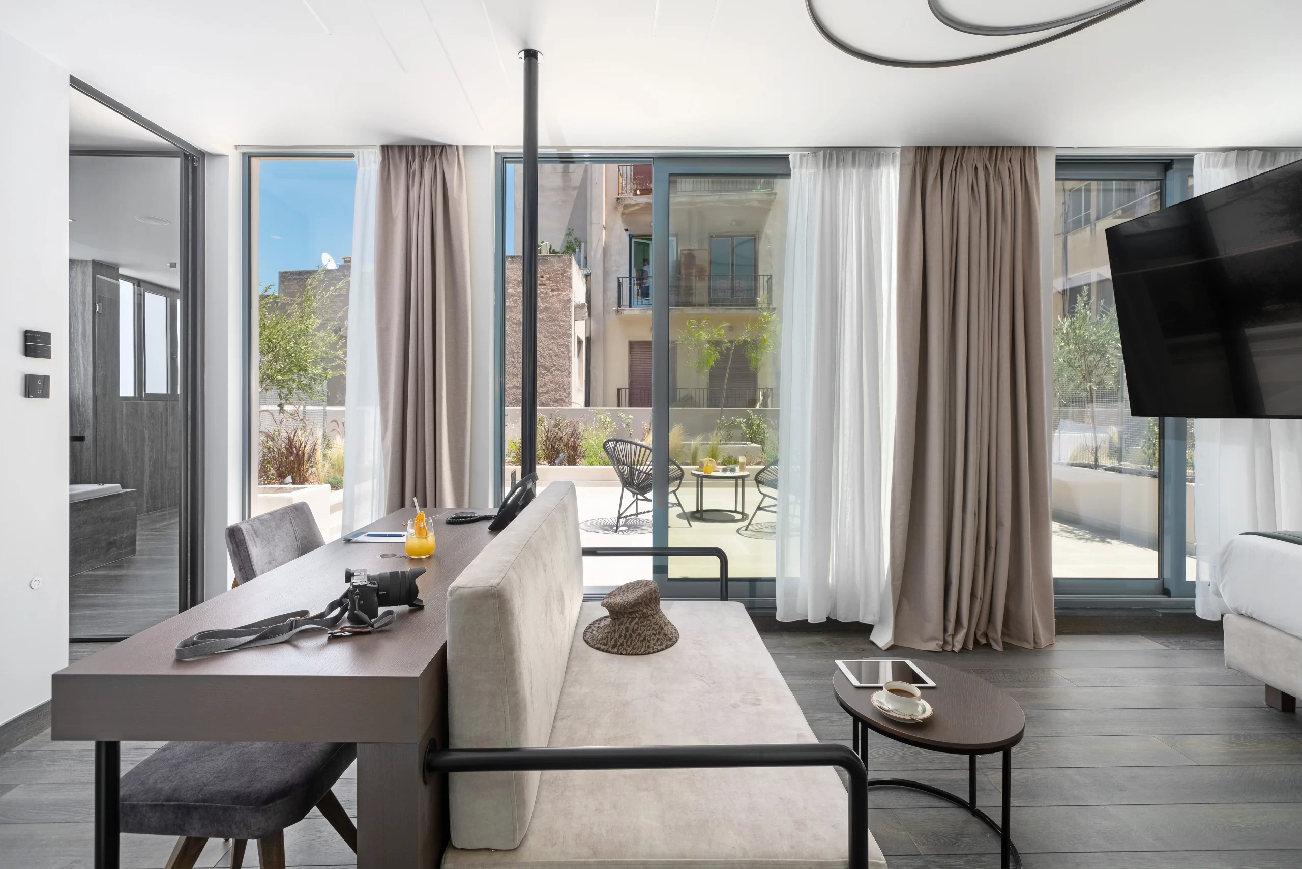 Suite Image 2